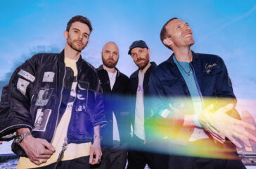 Coldplay - Main press photo Credit_ Anna Lee Webres BAJA