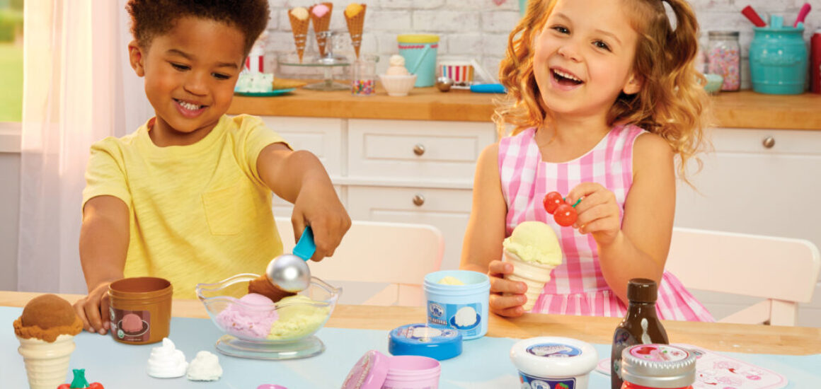 639661EUC Little Tikes Creative Chefs Ice Cream Kit FMA 0647