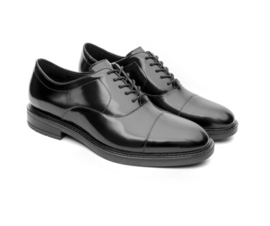 702704-negro-derecha-par