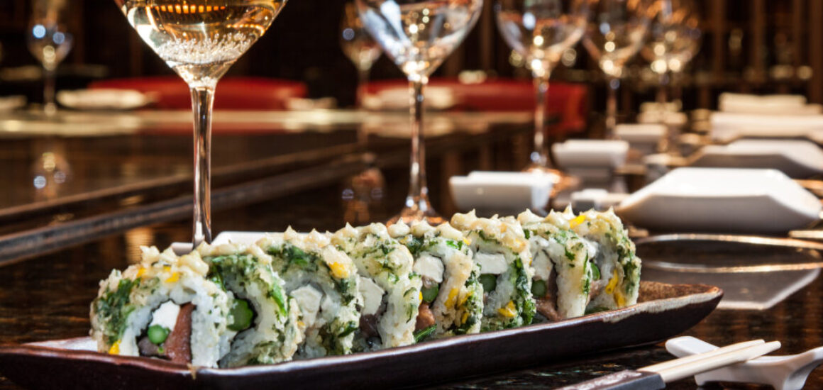 MEXHR_P567 Teppan Grill Rollo Pescado Elote