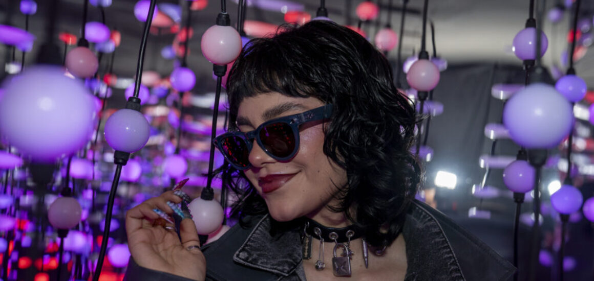 RAYBAN META AI GLASSES
