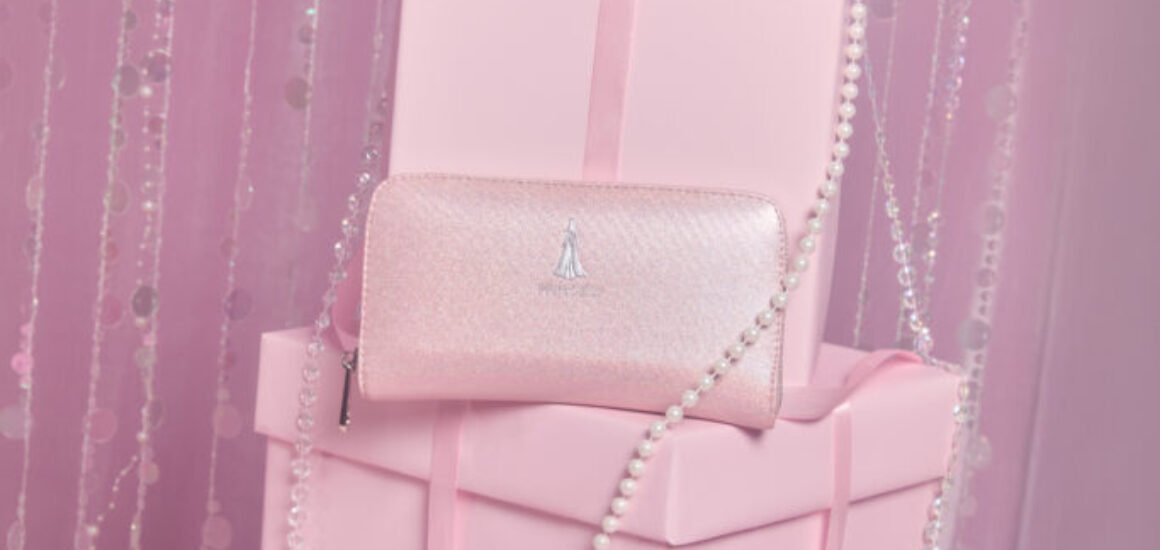 225306303879_0053_RET