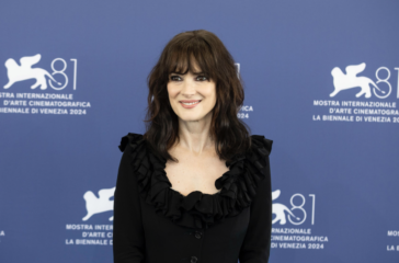 Winona Ryder (credit_ Luca Dammicco - Courtesy Warner Bros. Pictures)