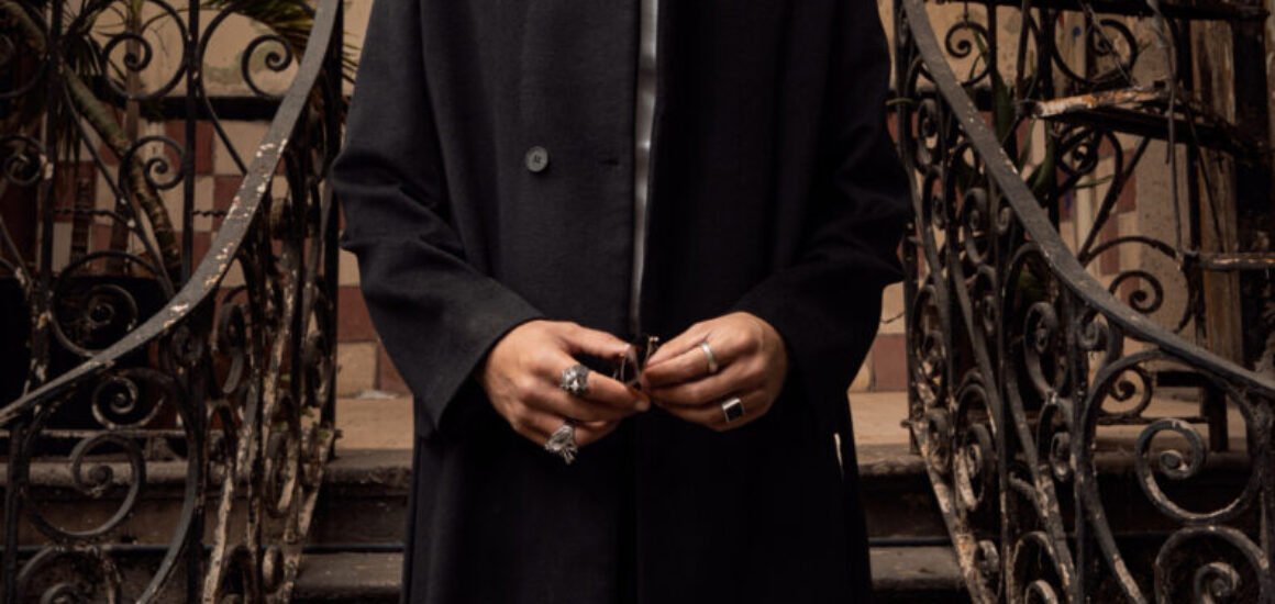 Diego Amozorrutia en entrevista exclusiva para Zero Magazine Mx sobre su sencillo Santo y su papel en ViX