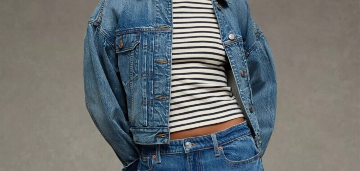 imgi_49_8332_5422_489_of