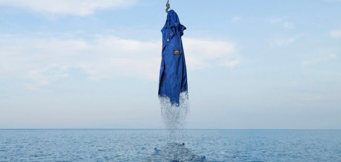 OCEAN JACKET FROM PLASTIC BOTTLES