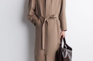 BUCKLED BUCKET BAG - LEATHER__.jpg
