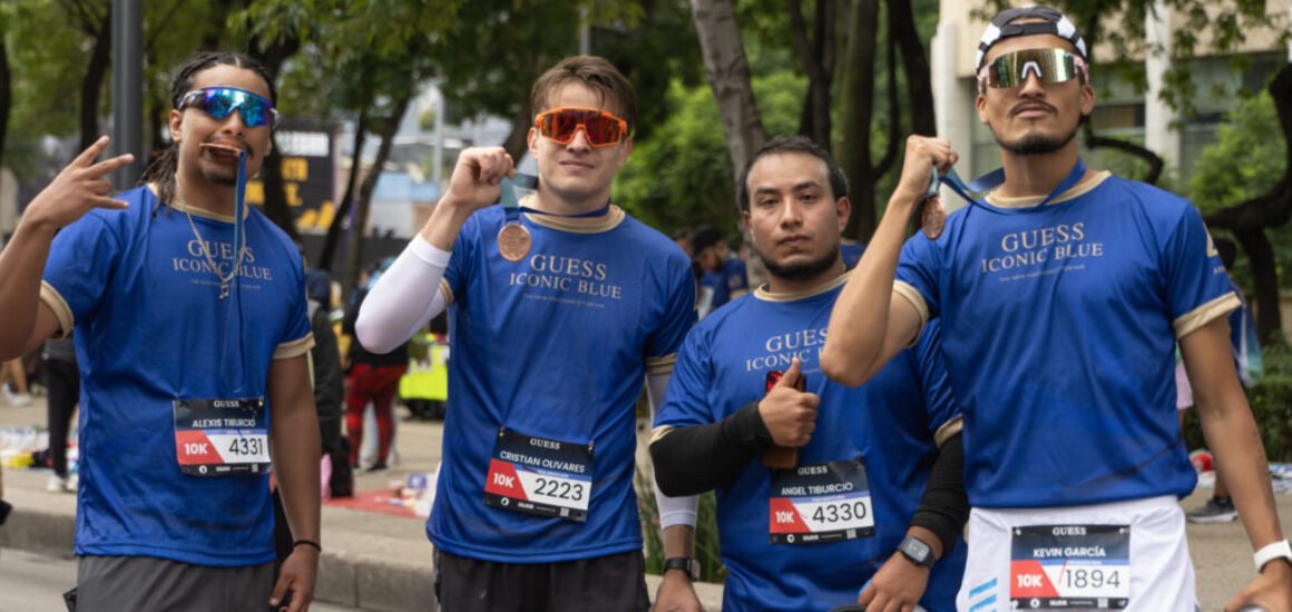 GUESS ICONIC Run carrera 5K y 10K en Paseo de la Reforma Ciudad de México