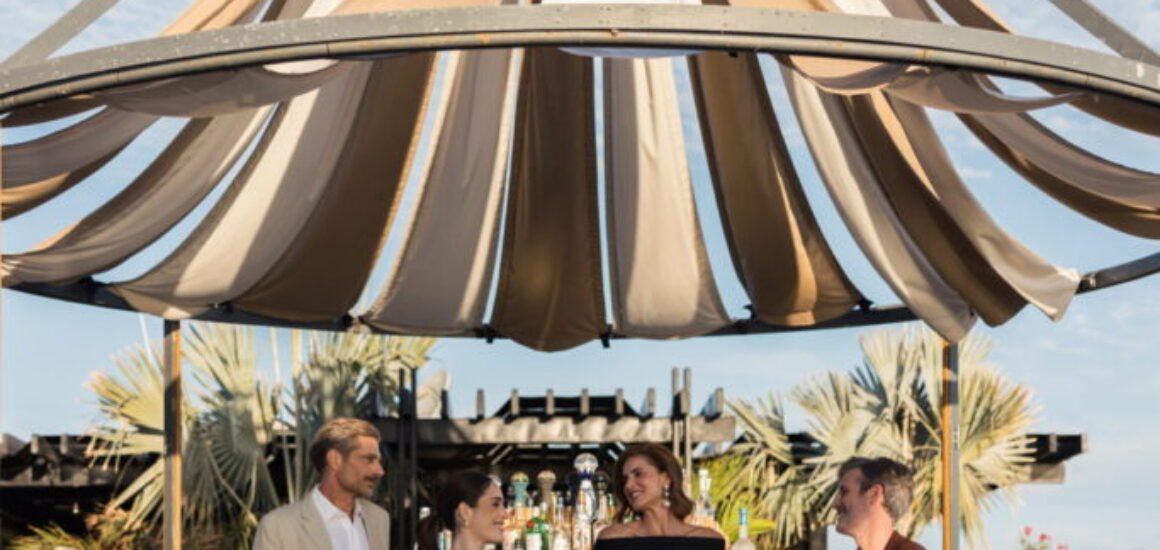 The_Cape_Lifestyle_TheRooftop_Friends